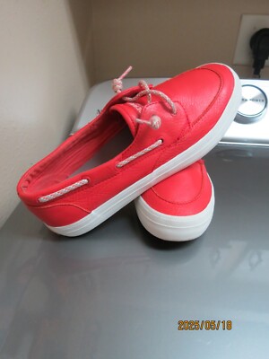SPERRY TOPSIDER CORAL LEATHER BOAT SHOES SZ 8.5M
