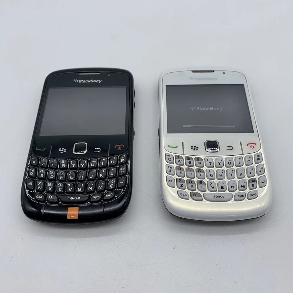 Unlocked Original BlackBerry 8520 GSM 2G 850/900/1800/1900 BlackBerry OS Phone - Image 2 of 4
