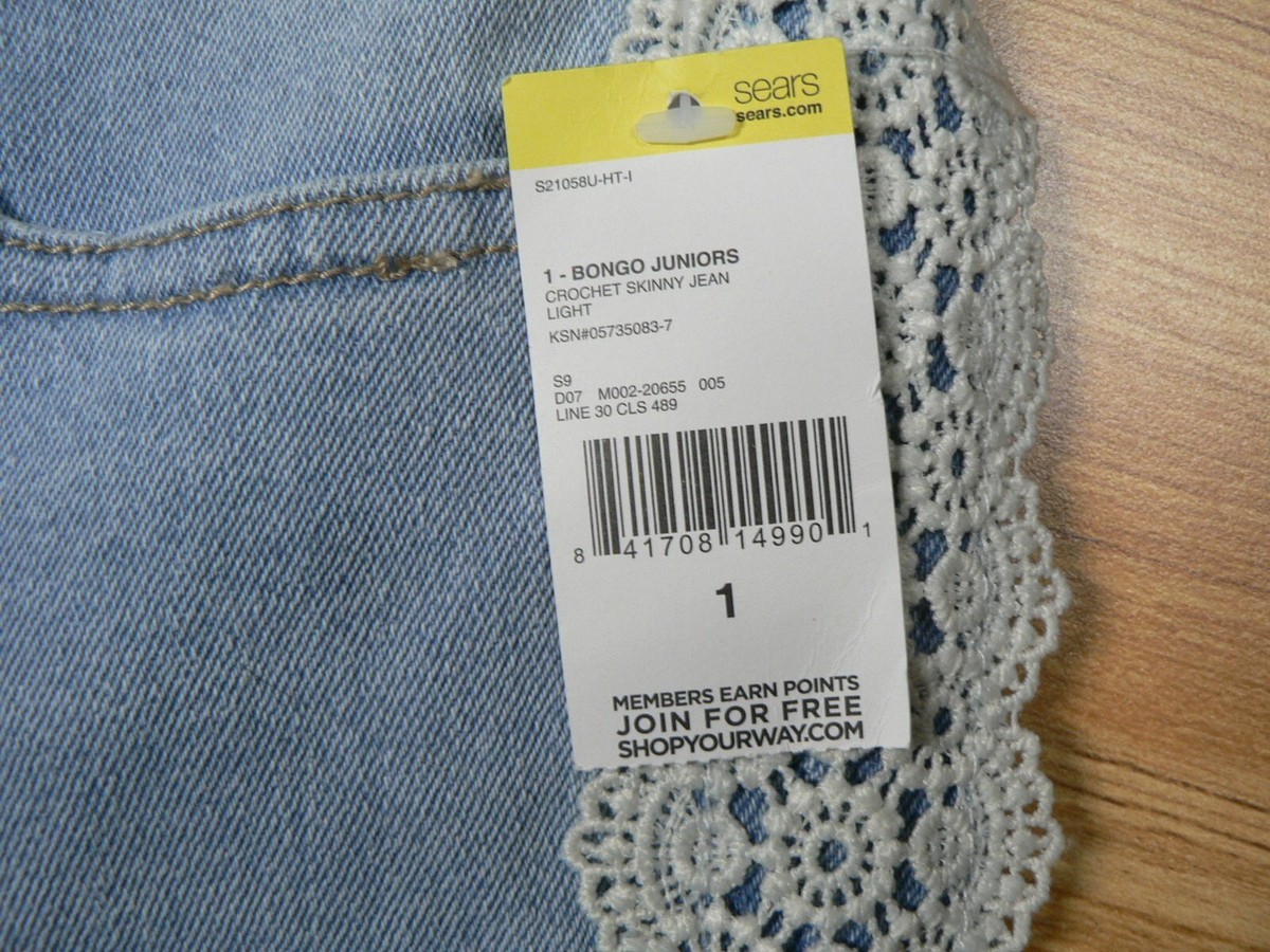 NWT BONGO SKINNY JUNIORS SZ  RISE-LACE-STRTCH-DISTRESSED