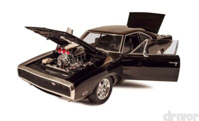 The Fast & Furious 1/8 DODGE CHARGER R/T Diecast Model Unassembled
