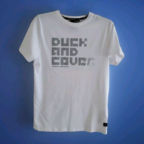 Duck and Cover T Shirt Mens Teens Boys Top Round Neck Short Sleeve Size S - 第 1/8 張圖片