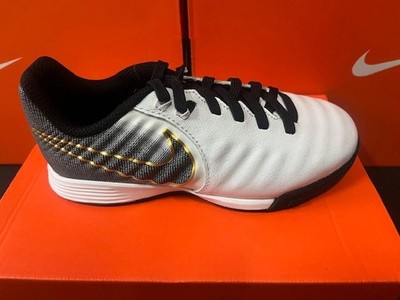 NIKE JR  LEGEND 7  ACADEMY IC INDOOR  WHITE/BLACK  AH7257-100  SIZE  11.5c YOUTH