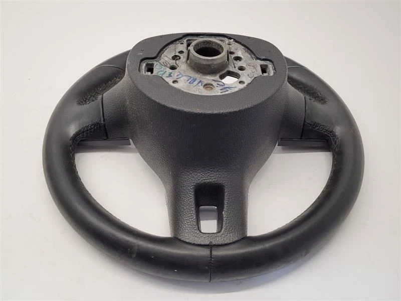 Volante Volkswagen Jetta 2011-2014  Foto 2 de 4