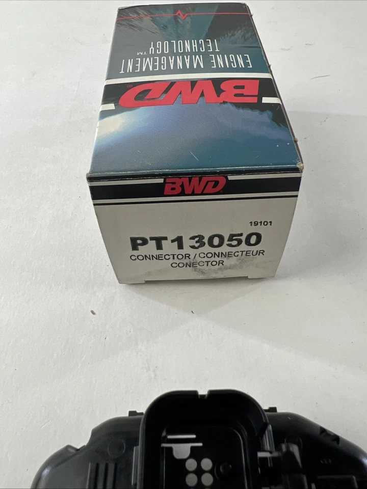 Conector de módulo de control ABS BWD PT13050 Foto 3 de 3