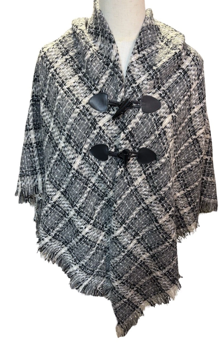 New St John's Bay Plaid Fringe Poncho Shawl Cape Women's OS Black Tan Boho
