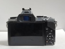 Olympus OM-D E-M5 Black/Silver , CT00043 PLEASE READ