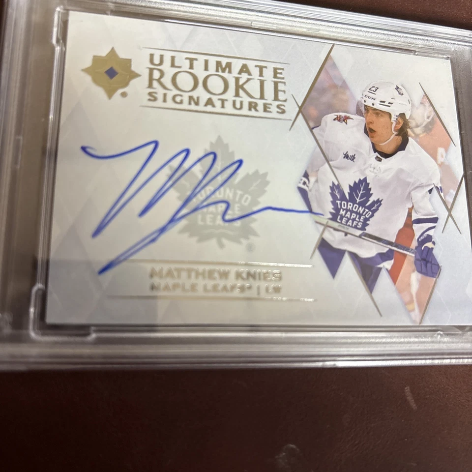 2023-24 Ultimate Hockey Matthew Knies Ultimate Rookie Signatures URS-KN Leafs - Image 4 of 4