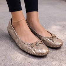 SAM EDELMAN Limited Edition Women's Size 8M Felicia Metallic Silver  Gold Flats