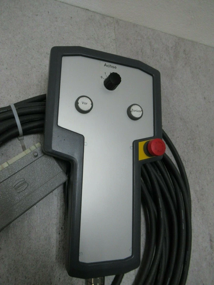 Bernstein MBDT-000-AT-000-N0S-011-FW Manually Operated Device 8120000233+Cable - Image 2 of 4