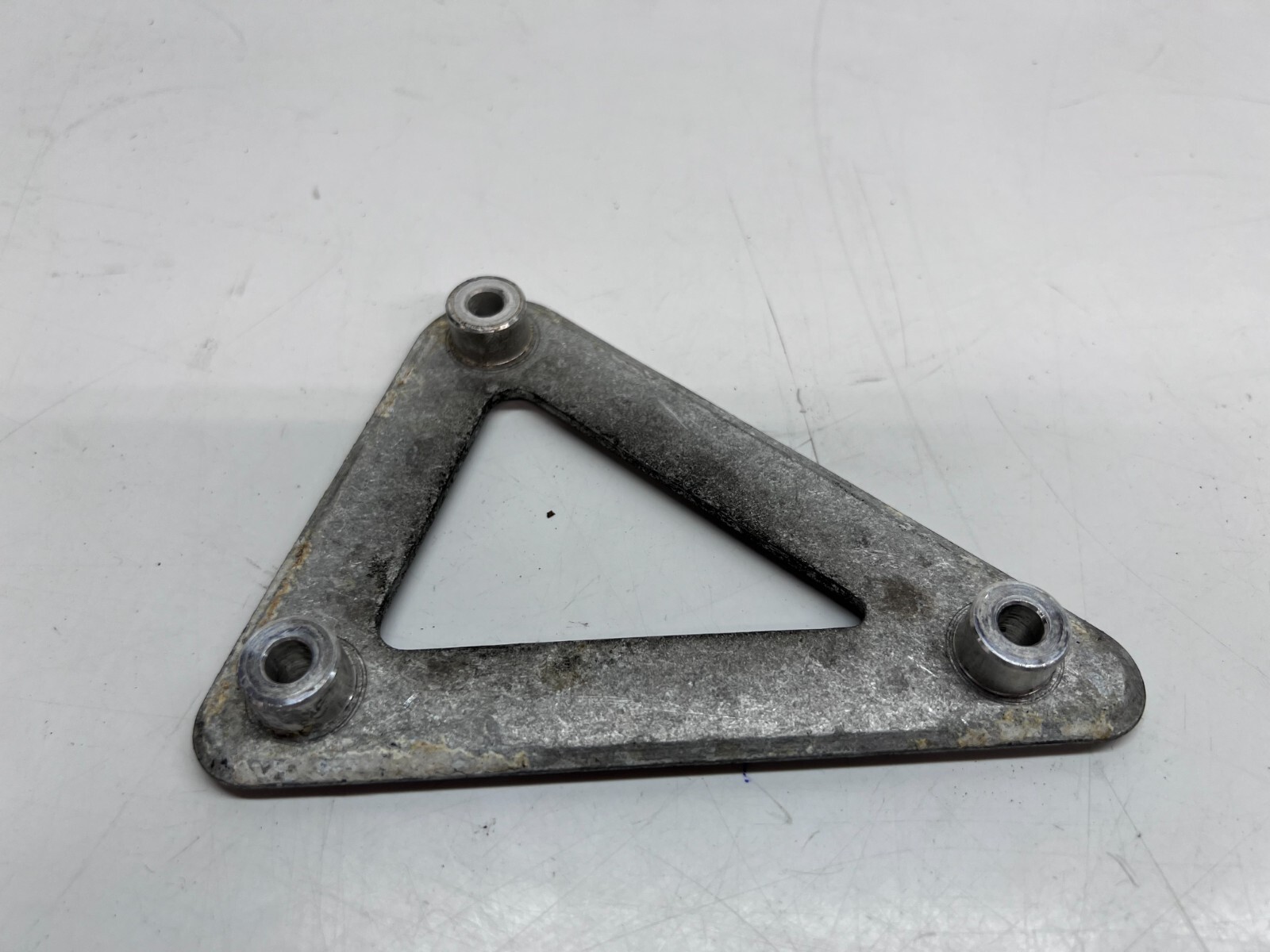 FERRARI 458 488 F8 RH DUCT BRACKET OEM 303207