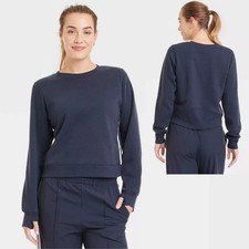 All In Motion Women's Long Sleeve Crewneck Sweatshirt Navy Blue Size Medium