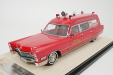 Cadillac Miller & Meteror ambulance - 1968 - rouge - timbre 1/43 STM68802