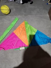 Old Rainbow Kite