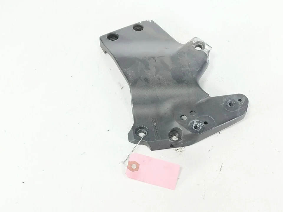 08 09 川崎 Concours ZG1400 前链轮保护套 984 — 第 2/4 张图片