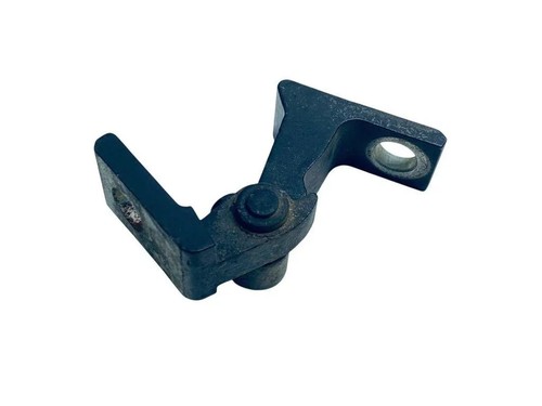 VW TOUAREG 7P5 Türscharnier vorne rechts 8K0831402D 2.97 Diesel 2011 31314072