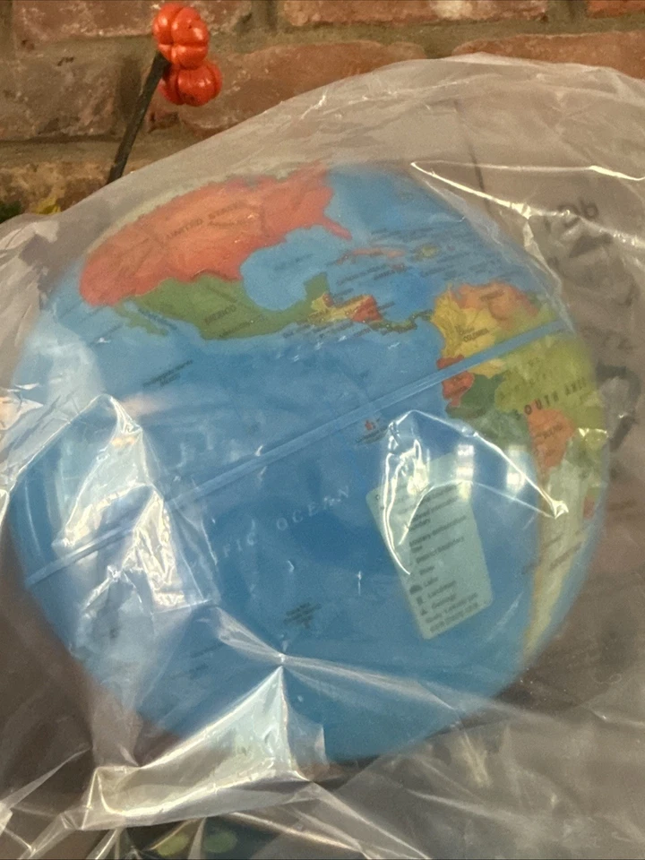 LeapFrog Magic Adventures Globe Educational Toy by Vtech-BRAND NEW 80-605400 - Image 3 of 4