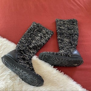 classic cardy knit boot