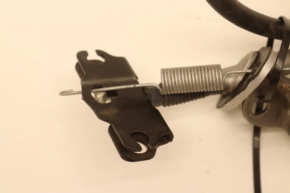 Lexus IS250 2014-2015 palanca de pedal de freno de estacionamiento de emergencia y cable OEM Foto 3 de 4