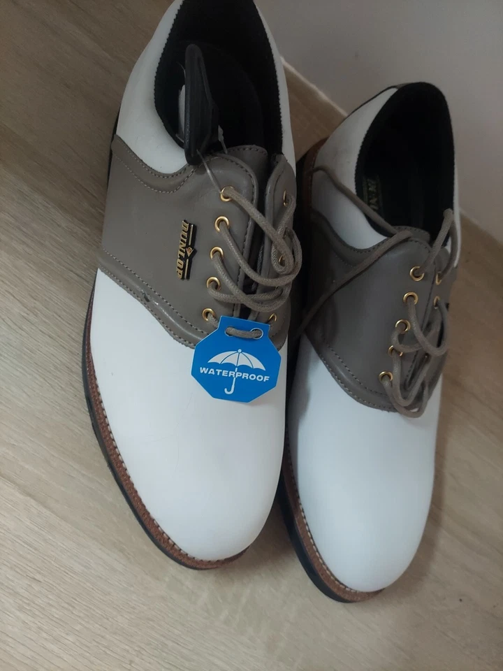 Nuevo con etiquetas Zapatos de Golf Dunlop Spike Clásicos Cuero Sillín Talla 9.5 M5350C Foto 2 de 4