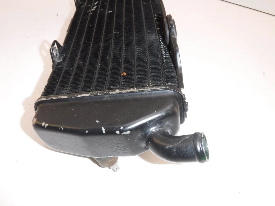 2002 ktm 640 duke 2 ii lc4 right w/ cap ENGINE RADIATOR  COOLER COOLING RADIATER - Image 4 of 4