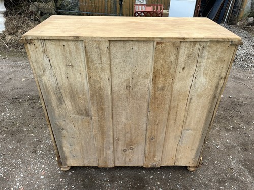 Victorian Pine Chest of Drawers / Vintage Pine Chest / Rustic Pine Chest - Picture 7 of 14