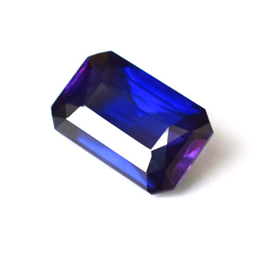 Rare Find Color Shifting Sapphire Emerald Cut 16 CT Color-Changing Sapphire Gems