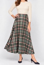 1970s Handmade Wool Plaid A-Line Skirt Midi Tartan Collegiate Dark Academia VTG