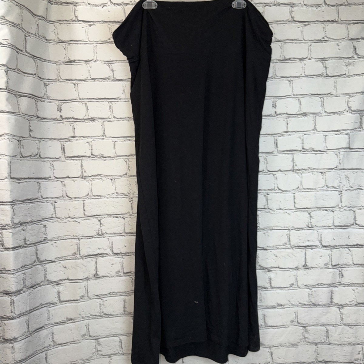 cut out midi dress long sleeve Jessica Bara Kazzie Long Sleeve Cut Out Midi Dress