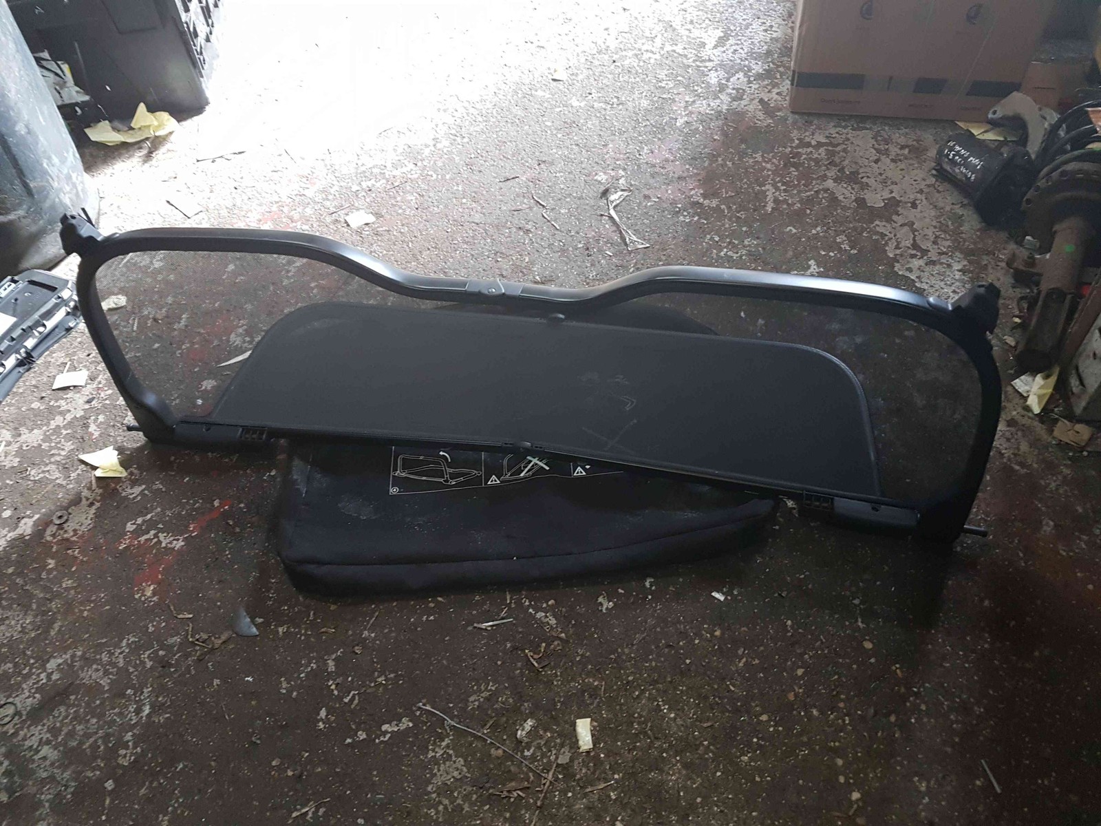 Picture 1 of 6