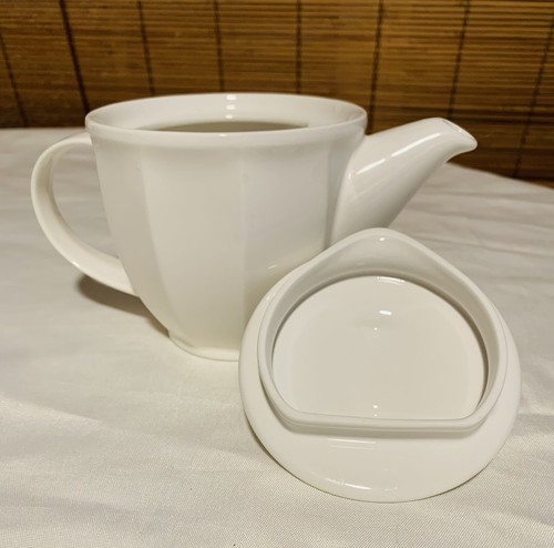 Villeroy & Boch Geo White 0158 Mini Teapot 3.75" 16 Oz Germany Discontinued - Picture 6 of 6