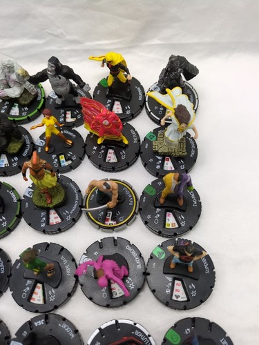 LOT HEROCLIX - FIGURINES et SOCLES à réparer ( lire description