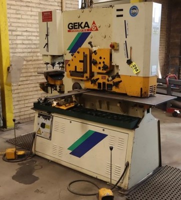 120 Ton GEKA Model 110/S Hydracrop Hydraulic Ironworker 6 1/2  x 6 1/2  x 1/2 
