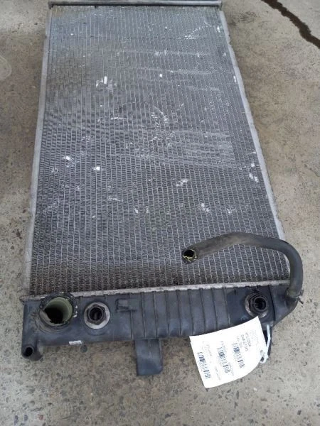 Radiator 01-05 GMC SIERRA 2500 PICKUP 89018318 - Изображение 4 из 4