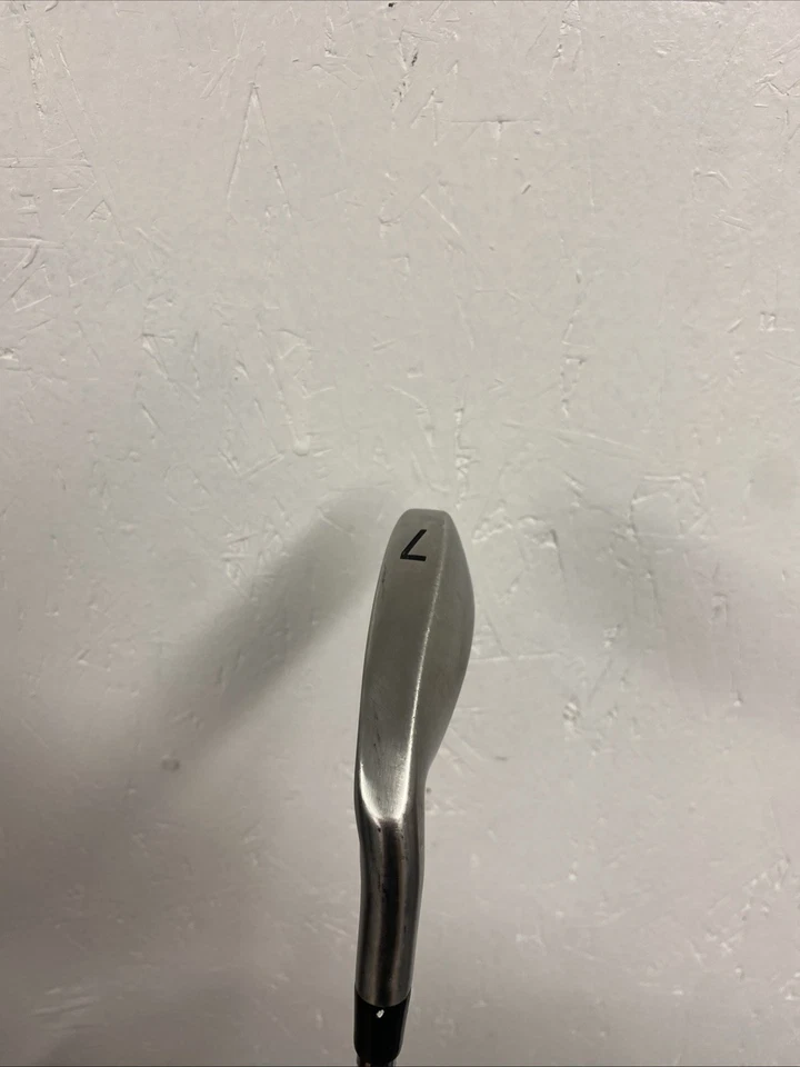 Ayuda de entrenamiento Tour Striker Pro 7 hierro swing diestro acero dinámico 37,5" agarre de fábrica Foto 2 de 4