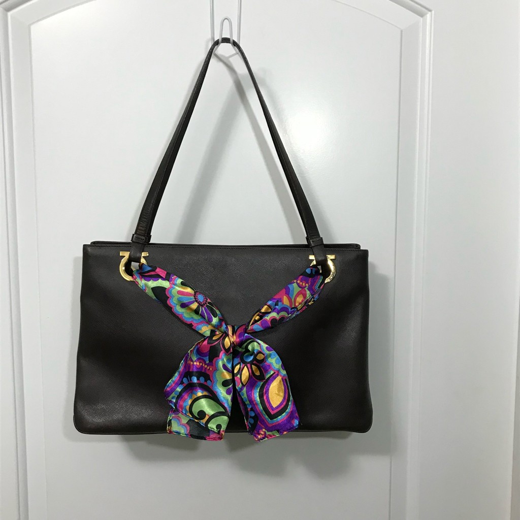 Salvatore Ferragamo Gancini Dark Brown Leather Tote Bag EUC