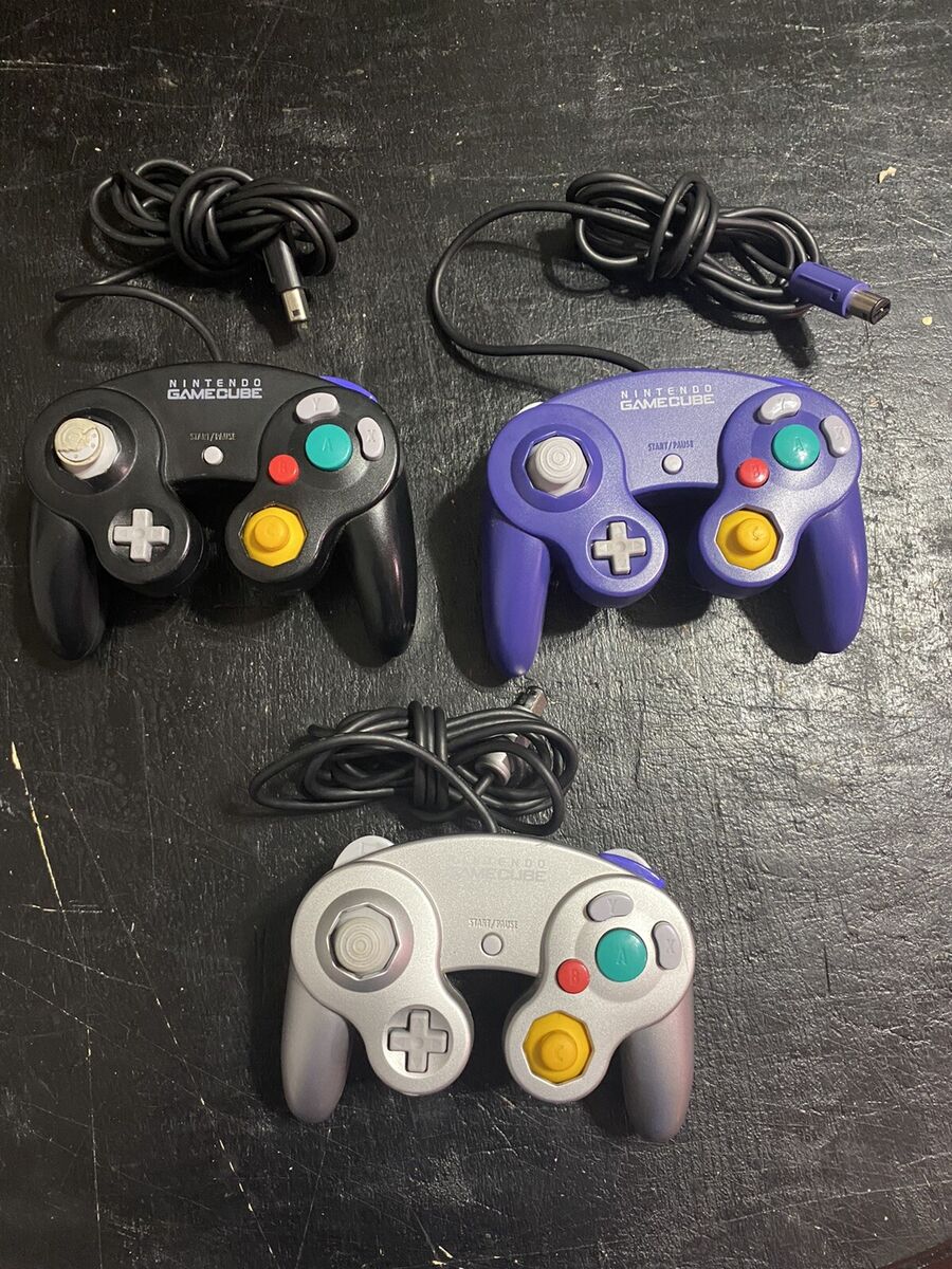 3 Official Nintendo GameCube Controllers Purple Black Silver 3 Official Nintendo GameCube Controllers Purple Black Silver