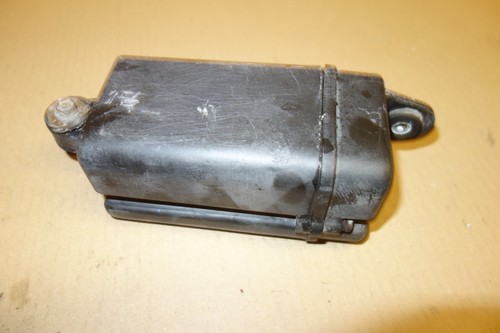 Yamaha xt125 xt 125 3YU 1991 tool case body frame - Picture 3 of 5