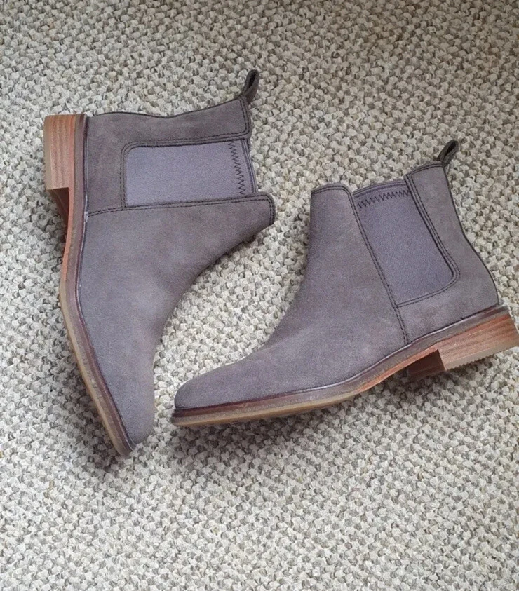 Clarks Ladies Clarkdale Arlo Taupe Suede Chelsea Boots Uk Size 8 D EU 42
