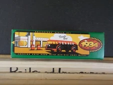 ERTL 1934 Diamond T Tanker Doodle Bug Texaco #11 in the series
