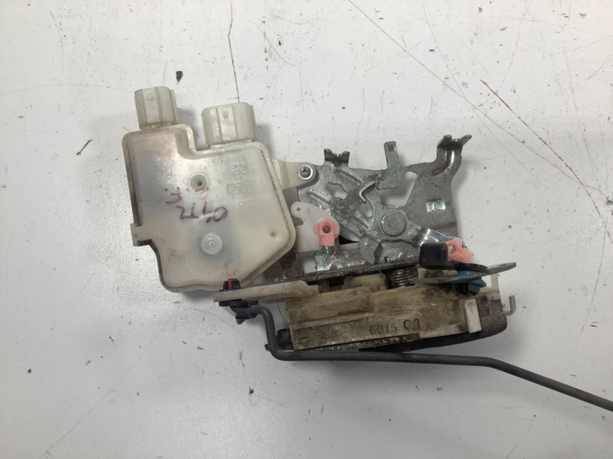 04-08 Acura TL Left Front Door Latch & Actuator Assembly 72152-SEP