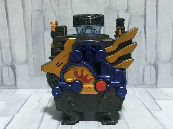 非売品MASKEDRIDER FIGURE & BIKE 2個セットバンプレスト Amazon.com: Legend Rider Series : Masked Rider ZX : Toys & Games