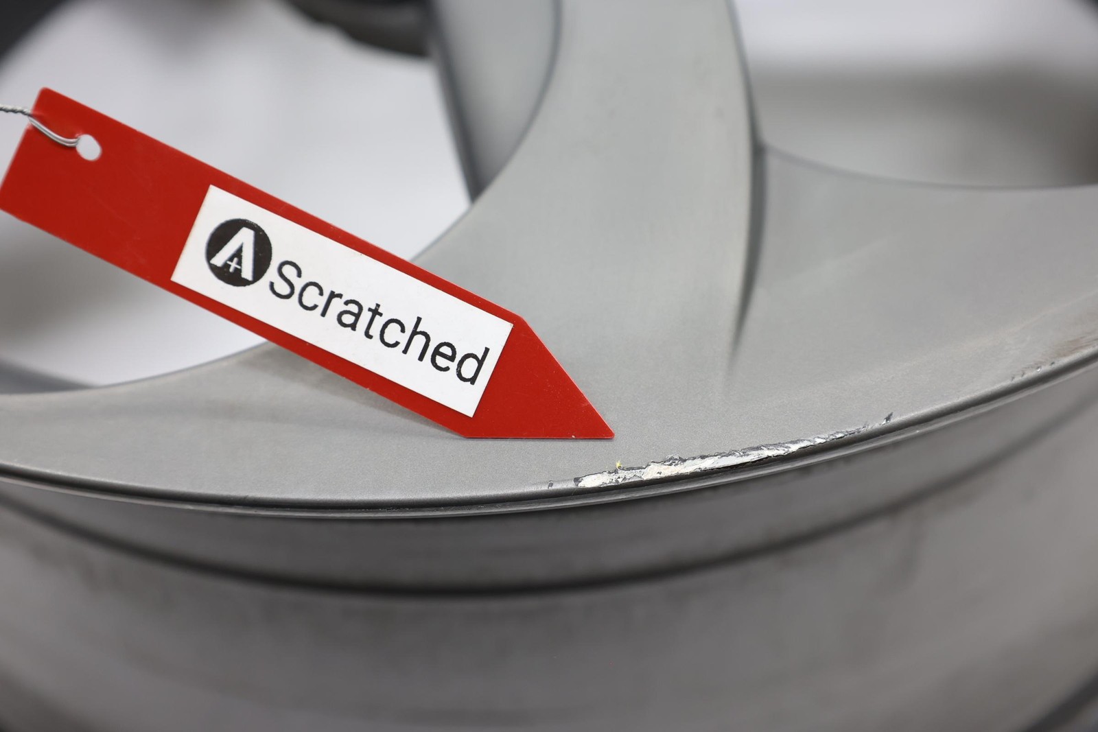 2019 - 2025 ALFA ROMEO GIULIA WHEEL RIM ALLOY 18X8J ET33 OEM 156109961