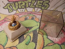 VINTAGE Max Factor Compact Perfume Gold Bird Nest 3 Speckle Eggs + Case