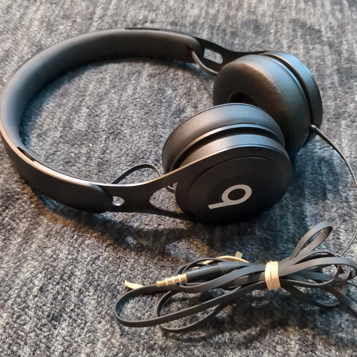 Beats By Dr.Dre  Beats EP 「再度値下げ」 Beats by Dr. Dre Beats EP Headphones for Sale | Shop New & Used