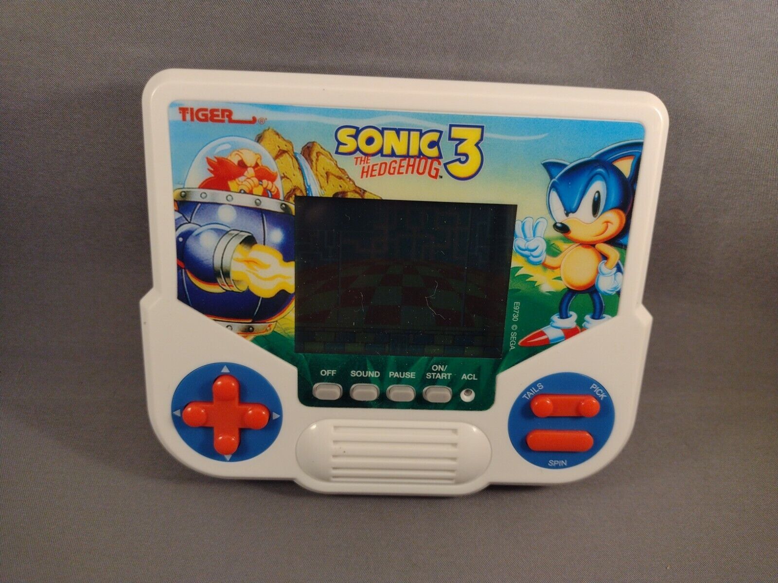  Hasbro Gaming Tiger Sonic The Hedgehog 3 Electronic LCD Video  Game, Retro-Inspired Edition, Handheld 1-Player, Ages 8 and Up : Toys &  Games