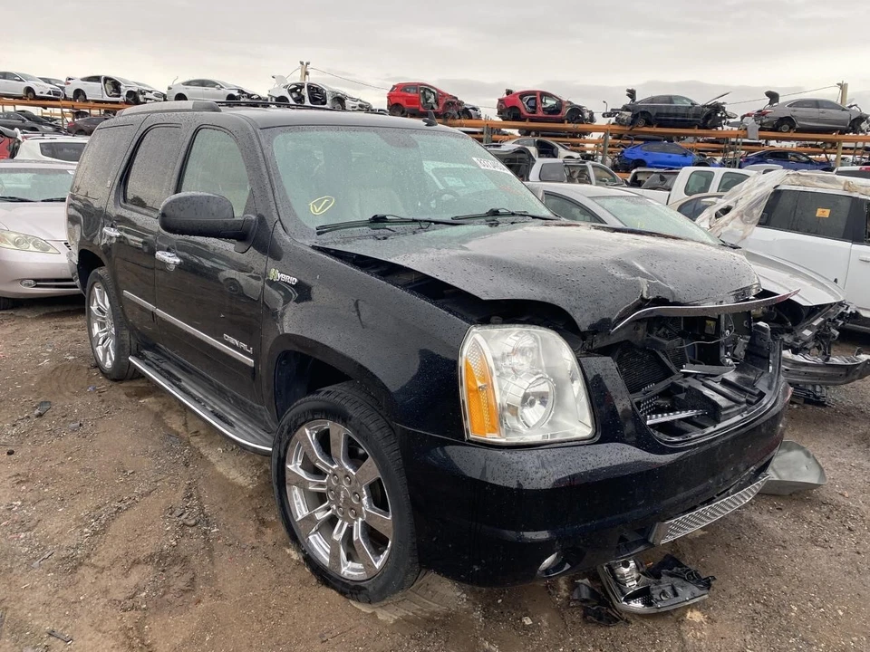 Used Serial Data Gateway Module fits: 2013 Gmc Yukon Network Gateway center fire - Изображение 2 из 4