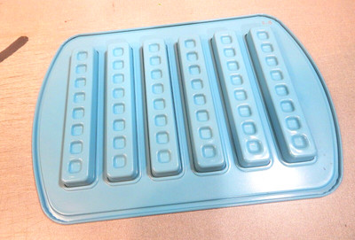 Pampered Chef Waffle Stick Baking Pan Non-Stick Carbon Steel 16 X 11 Blue 100018