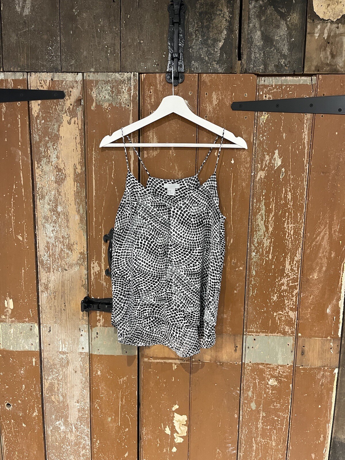 Picture 1 of 10