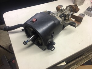 92-96 Ford Truck F150 Tilt Steering Column W Key For MANUAL Trans Used