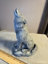 Vintage Mt St Helens Volcanic Ash Howling Wolf Figurine Statue Made in USA 1980